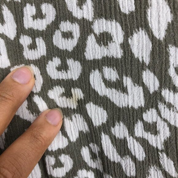 George Women's Grey abstract pattern Button $ Tie Front Dolman Blouse Size XL - Picture 14 of 16